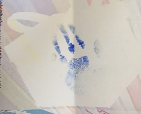 Aiche from Mali sent us a story and her beautiful handprint!